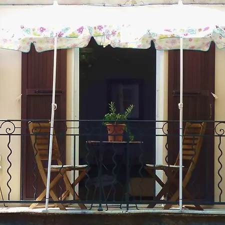 Market Apartment *